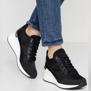 ALDO Women's Thrundra Platform Wedge Sneaker, Black, Size 8.5